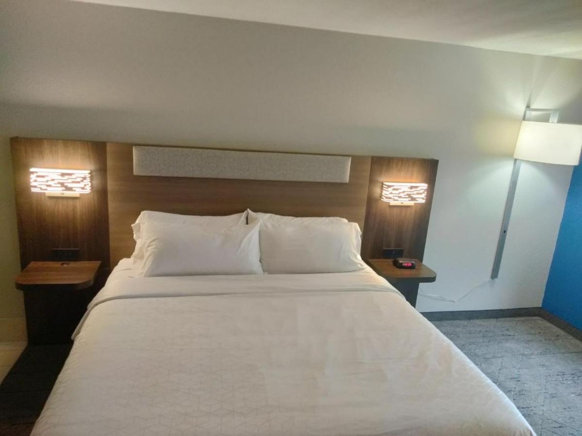 Holiday Inn Express Lapeer By Ihg Kültér fotó