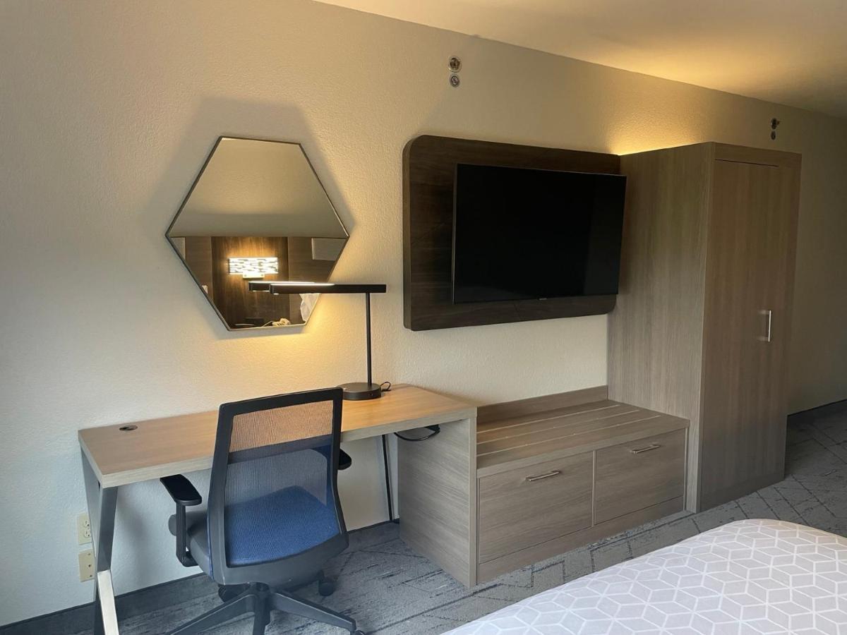 Holiday Inn Express Lapeer By Ihg Kültér fotó